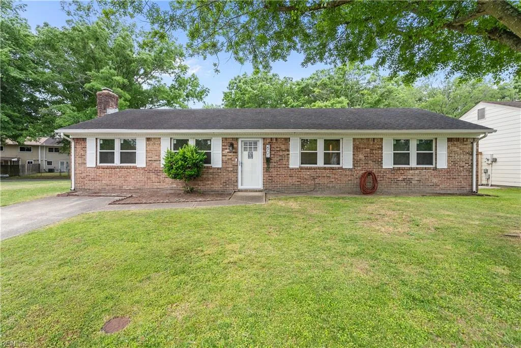 2901 Guther PL, VIRGINIABEACH VA 23453