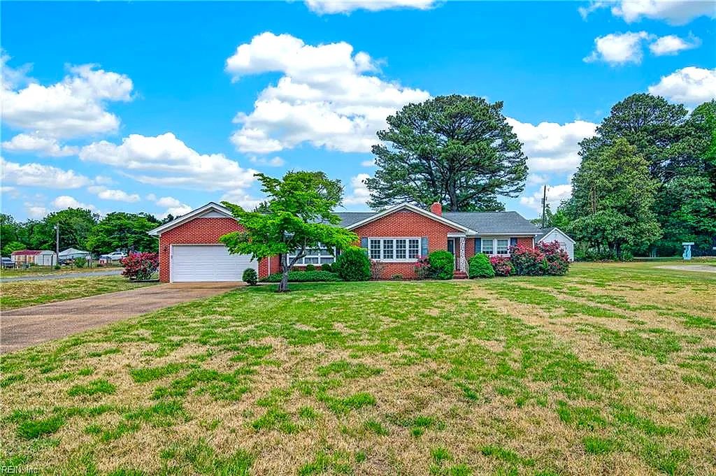 6743 Williams Landing Rd, Hayes — photo