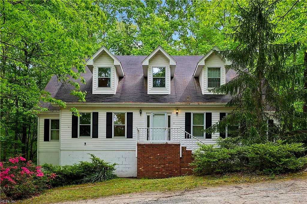10161 Deer Trace Ln, Gloucester — photo