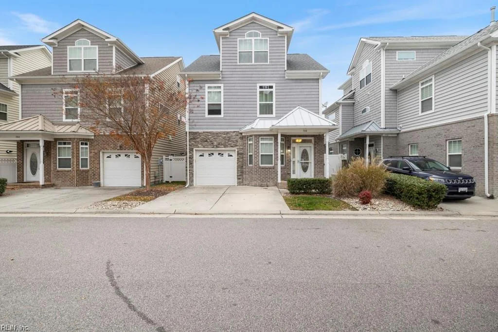308 Moate Cir, Virginia Beach — photo
