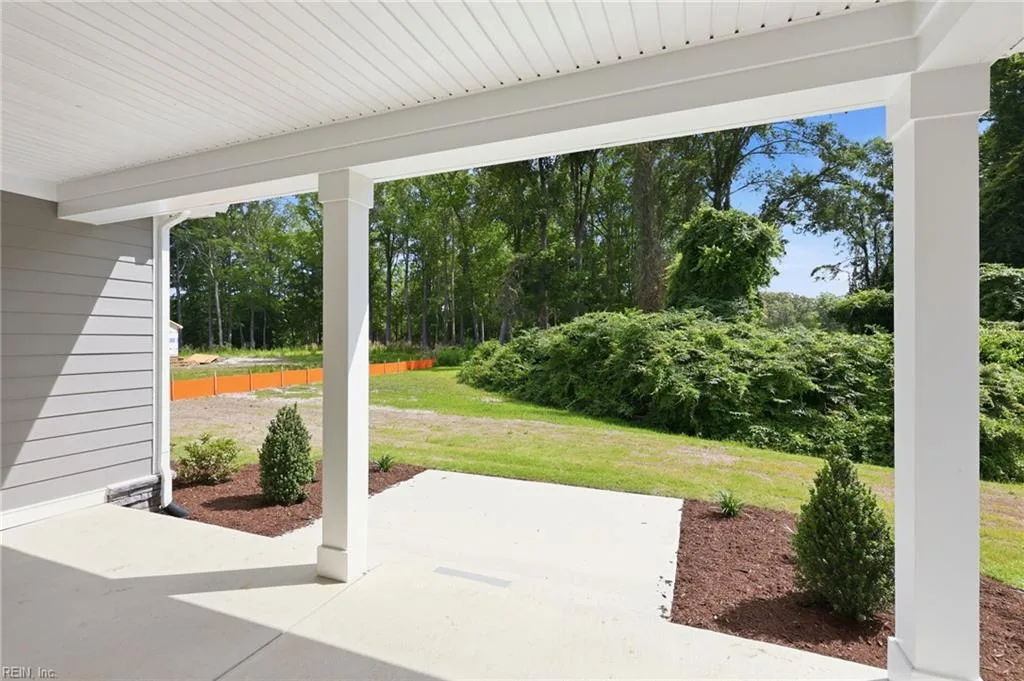 322 Rhapsody Dr, Suffolk — photo