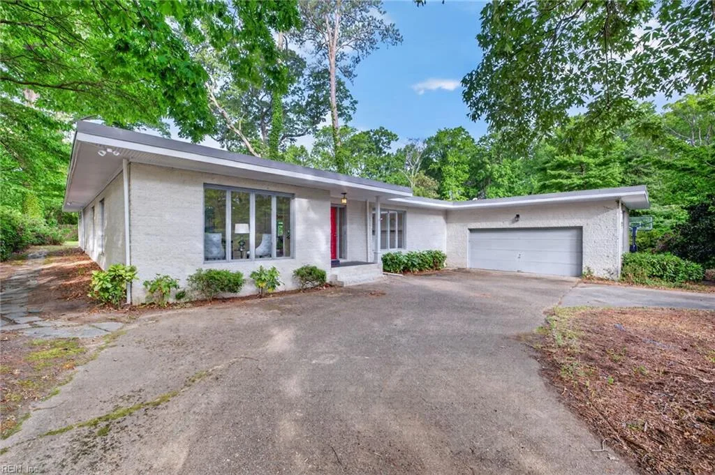 5221 Shenstone CIR, VIRGINIABEACH VA 23455