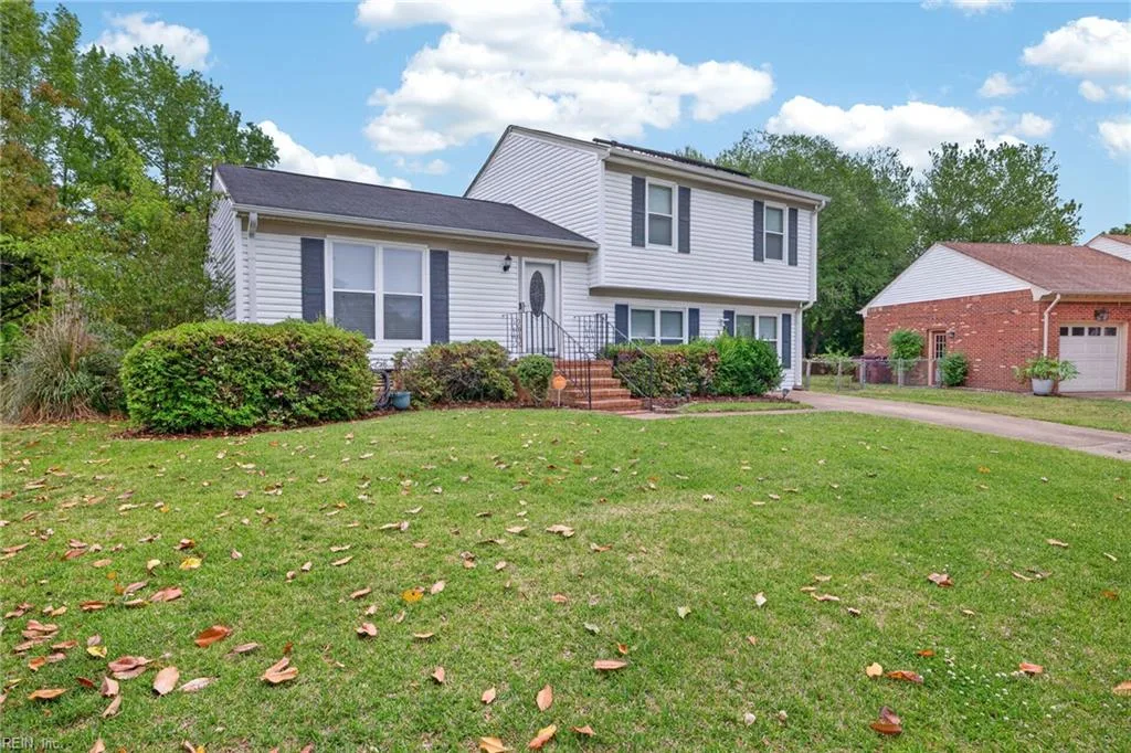 1022 Bowling Green TRL, CHESAPEAKE VA 23320