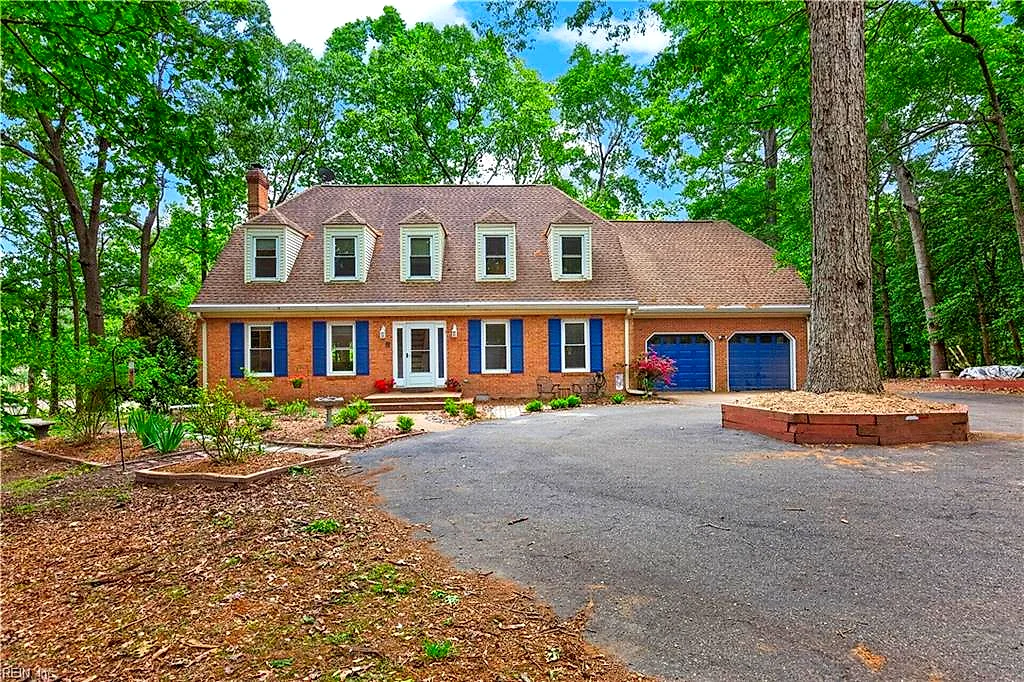 25 Saint Catherine Dr, Carrollton — photo