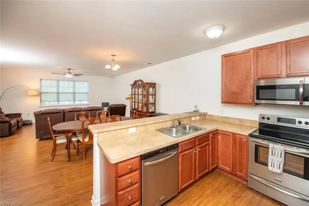5201 Nuthall DR #103, VIRGINIABEACH VA 23455