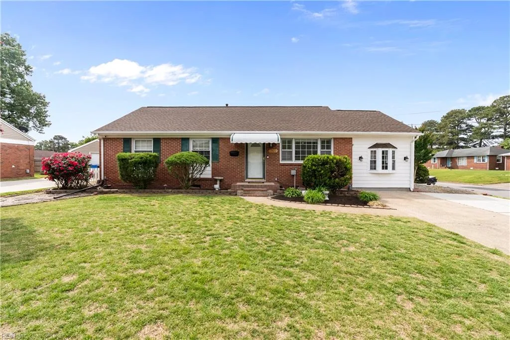 1302 Jerome ST, CHESAPEAKE VA 23324