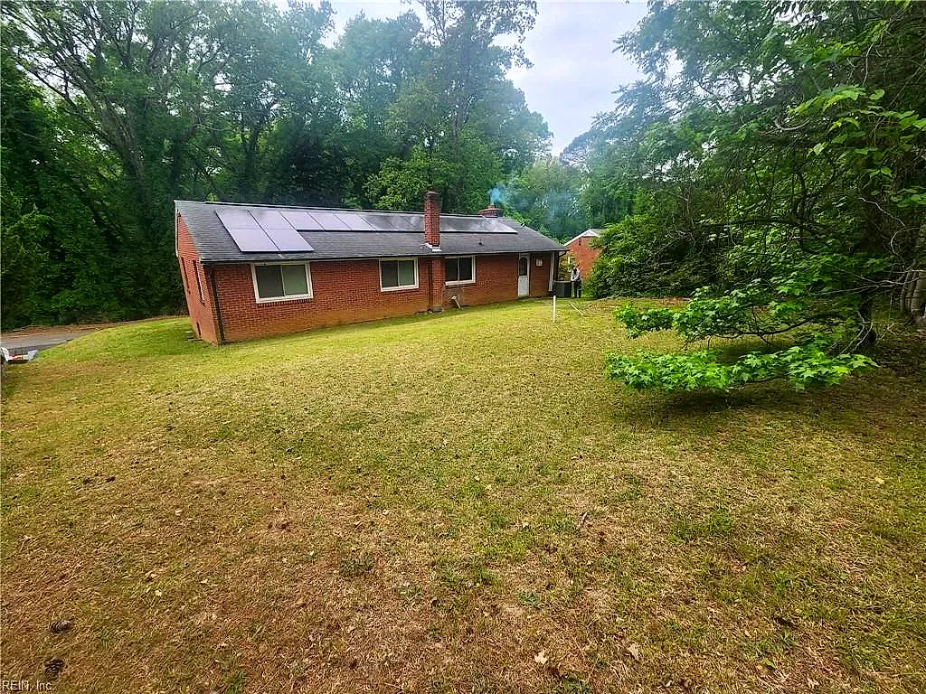 453 Forest Ln, Petersburg — photo