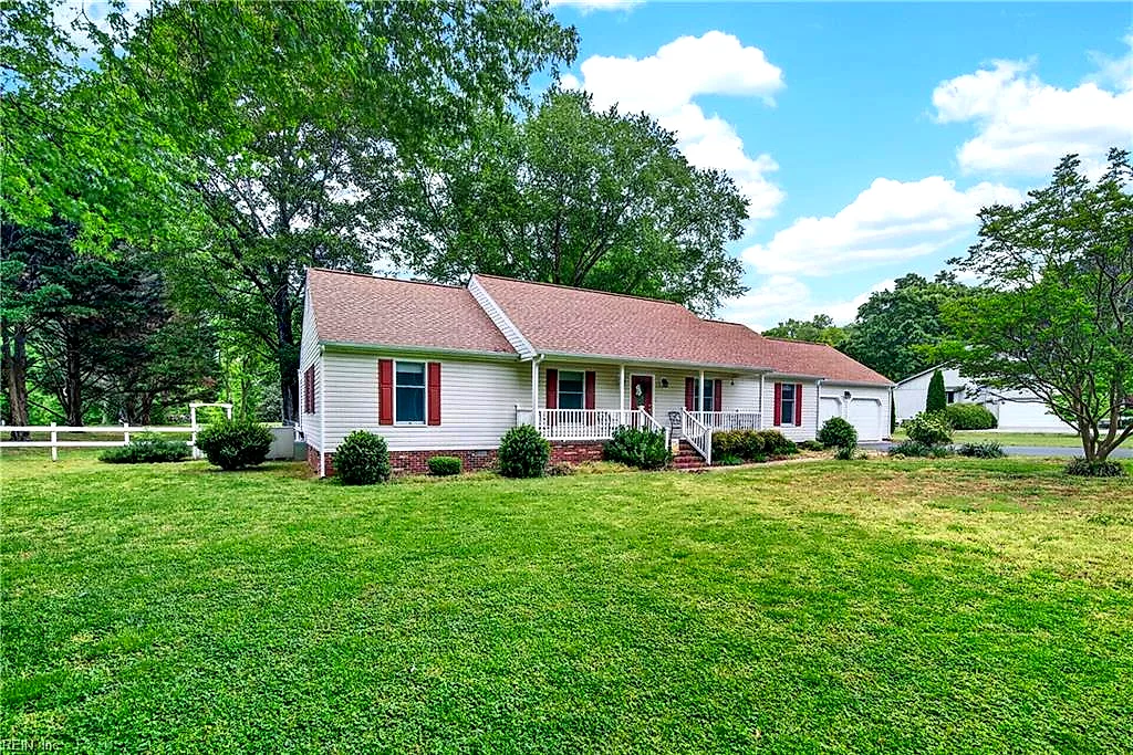 7998 Roaring Springs Rd, Gloucester — photo