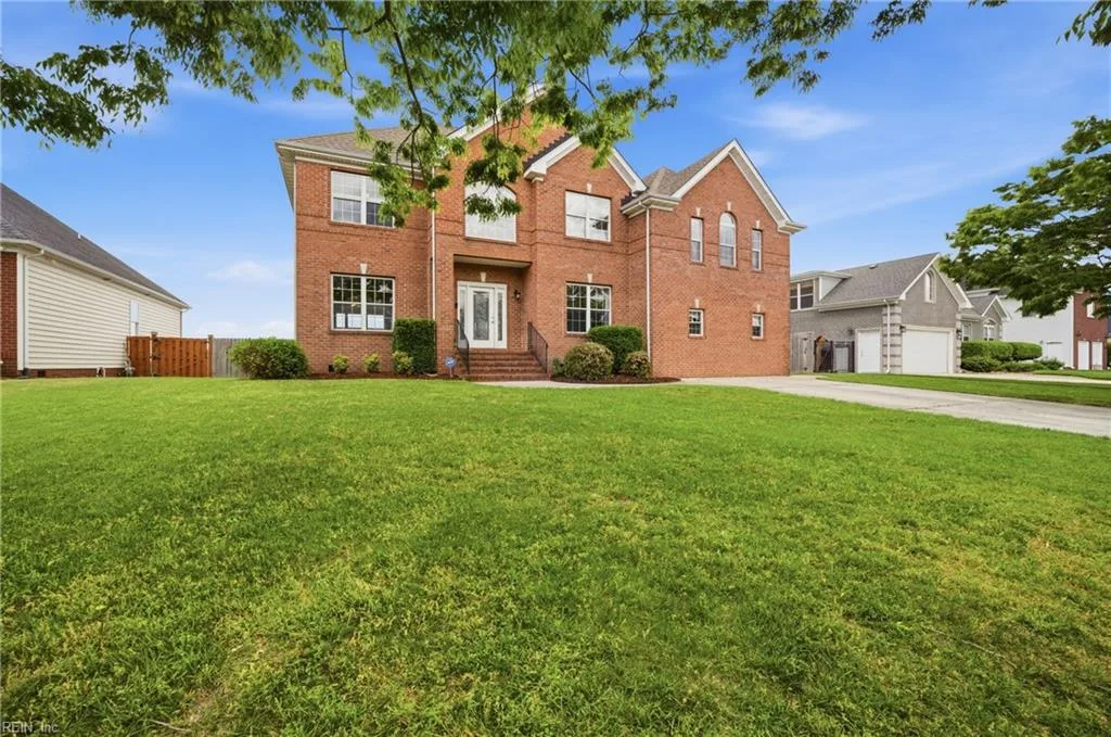 2041 Bierce DR, VIRGINIABEACH VA 23454
