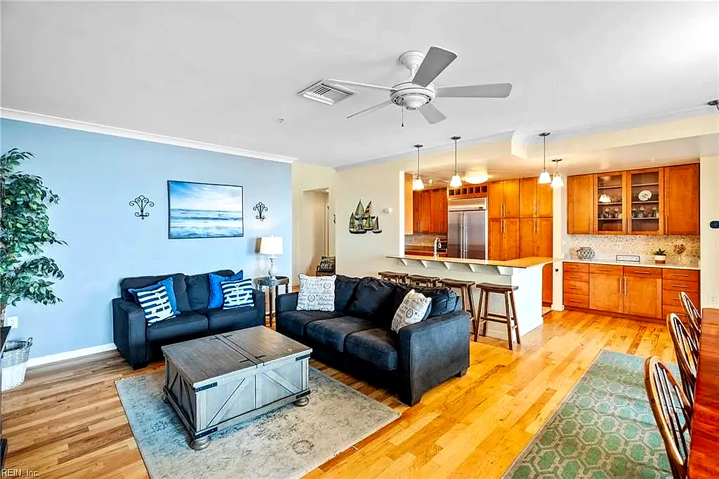 3700 Sandpiper Rd #418a, Virginia Beach — photo