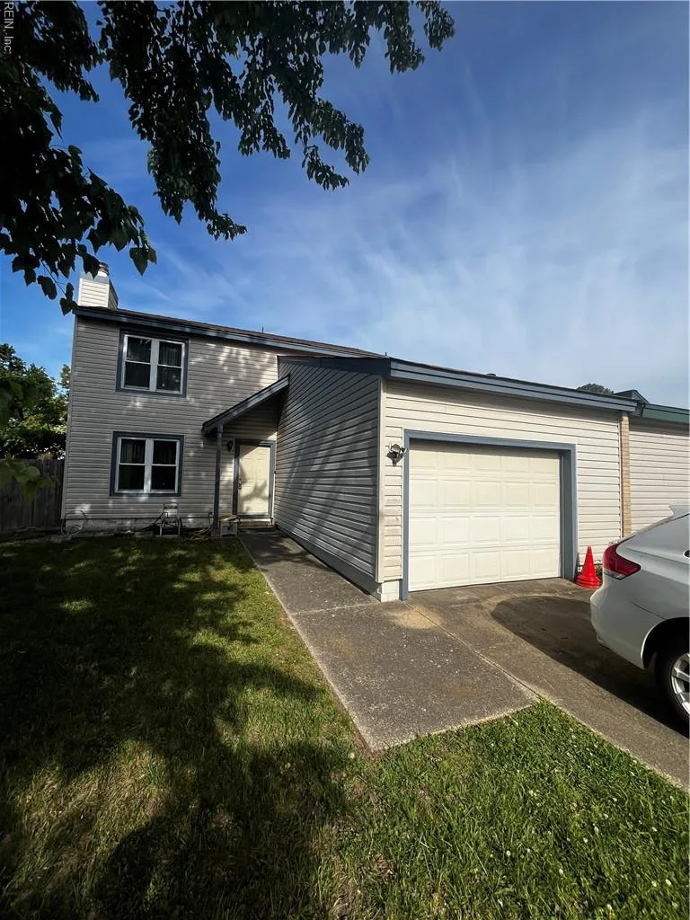1651 Guthrie St, Virginia Beach — photo
