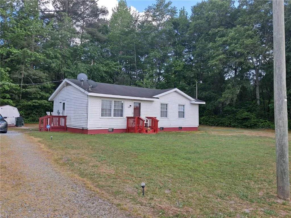 6805 Quaker DR, SUFFOLK VA 23437