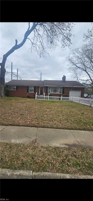 334 Brout DR, HAMPTON VA 23666