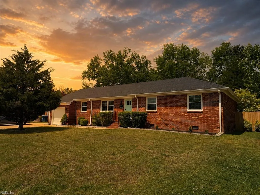 3424 Plum CRES, VIRGINIABEACH VA 23453