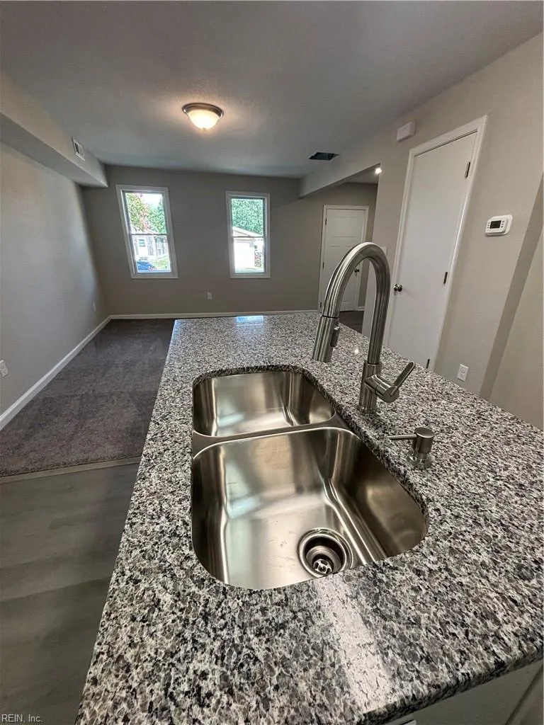 2317 Hanson Ave, Norfolk — photo