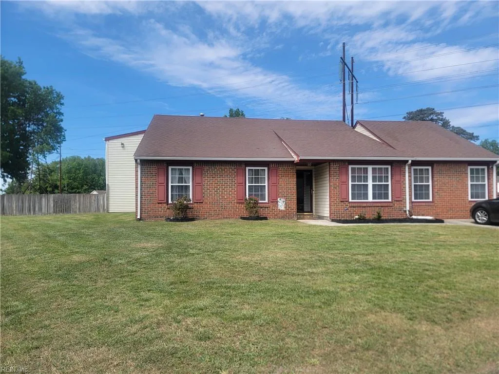 4000 Wyant CT, CHESAPEAKE VA 23321
