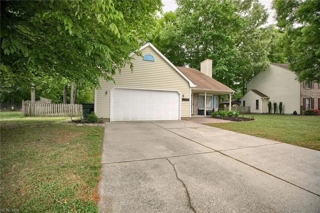 235 Dunn Cir, Hampton — photo
