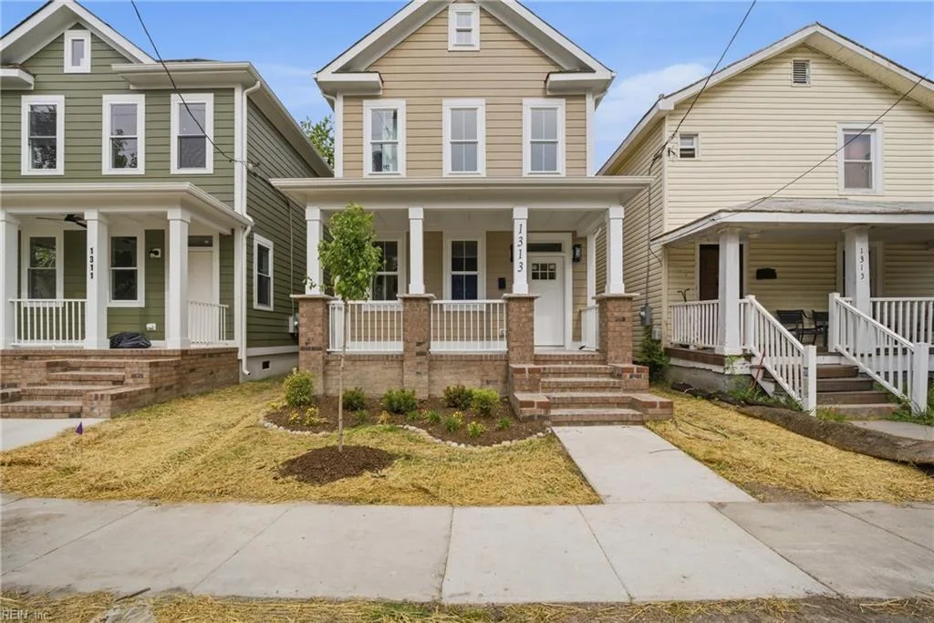 1313 Reservoir AVE, NORFOLK VA 23504