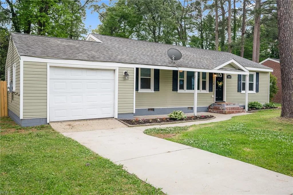 2205 Wildwood RD, CHESAPEAKE VA 23323