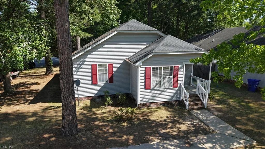 123 Mallard DR, SUFFOLK VA 23434
