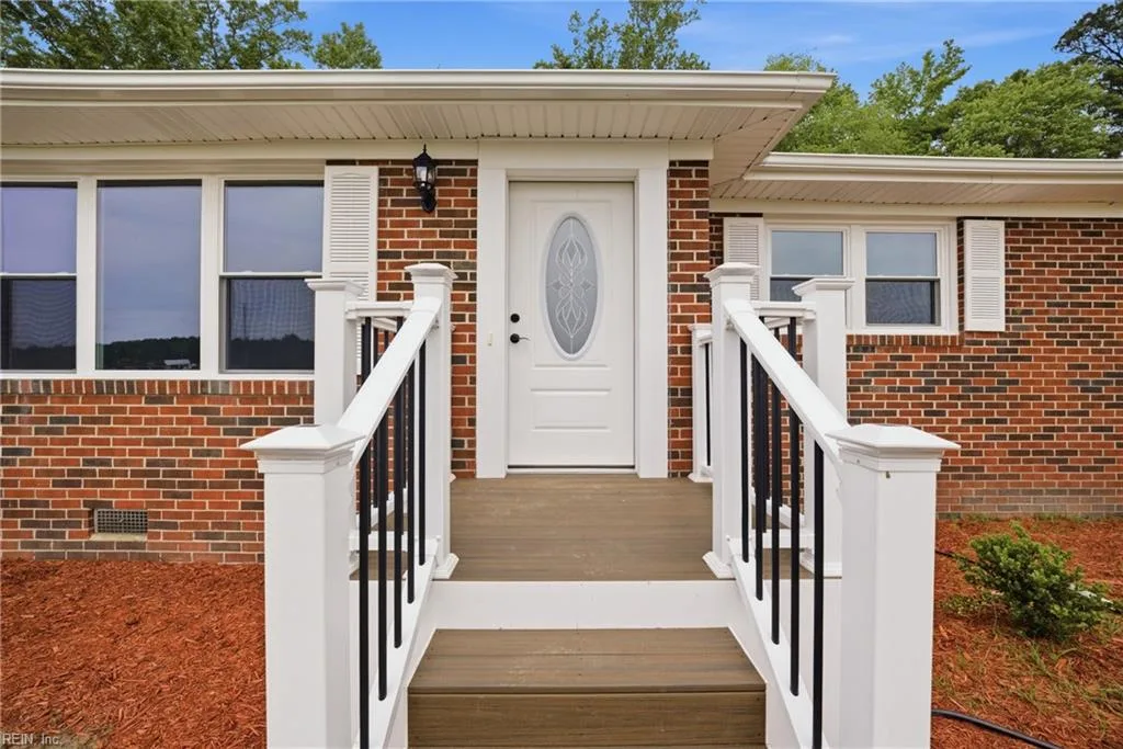 4733 Manning RD, SUFFOLK VA 23437