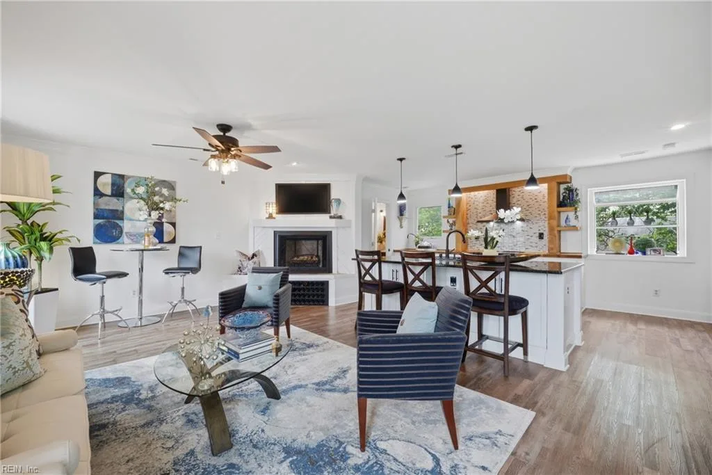 1262 W Ocean View AVE #7, NORFOLK VA 23503