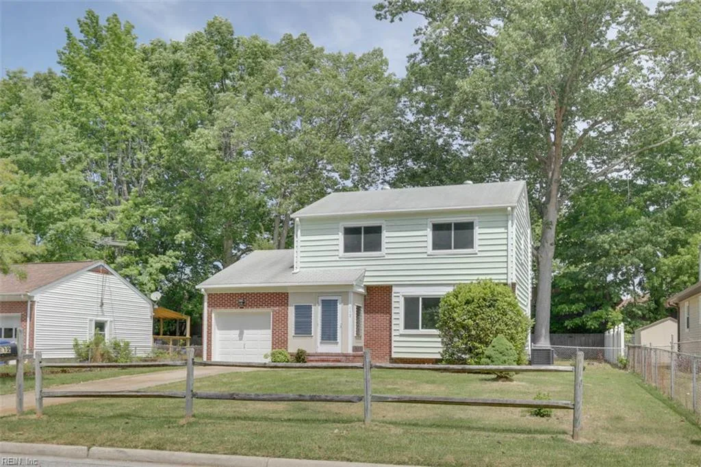 112 Tillerson DR, NEWPORTNEWS VA 23602