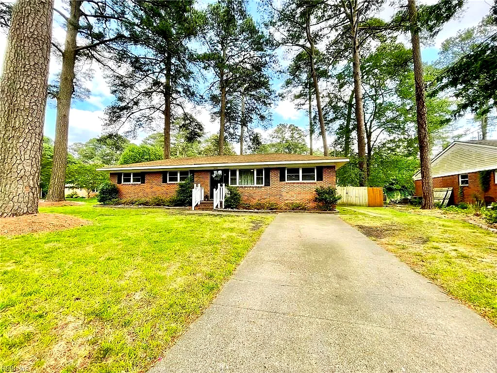 5601 Sedgemoor Rd, Virginia Beach — photo