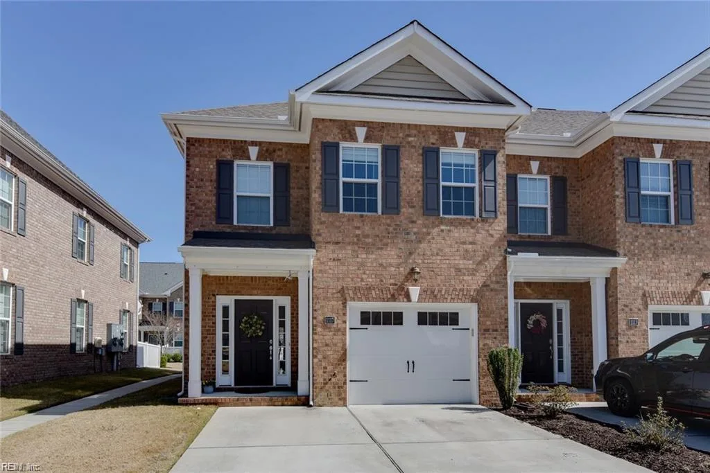 1117 Chatham Ln, Chesapeake — photo