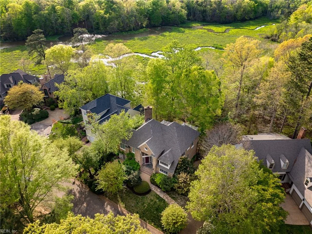 20 The Palisades, WILLIAMSBURG VA 23185