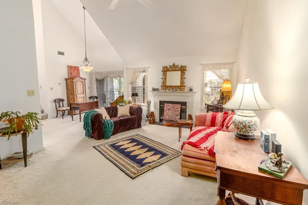 393 River Forest RD, VIRGINIABEACH VA 23454
