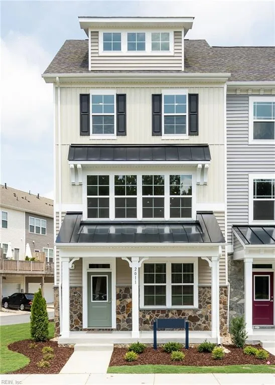 2011 Stanford LN, NEWPORTNEWS VA 23608