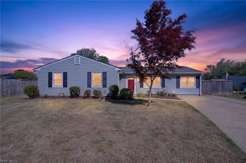 1001 Pine Forest Ct