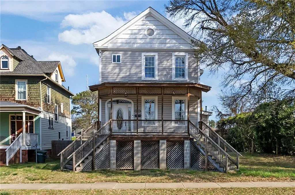 421 E Pembroke AVE, HAMPTON VA 23669
