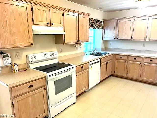 5428 Port Royal Dr #74, Virginia Beach — photo