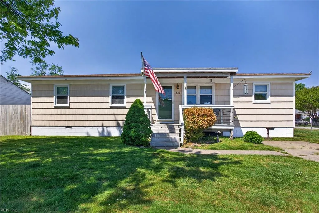 820 Henry AVE, CHESAPEAKE VA 23323