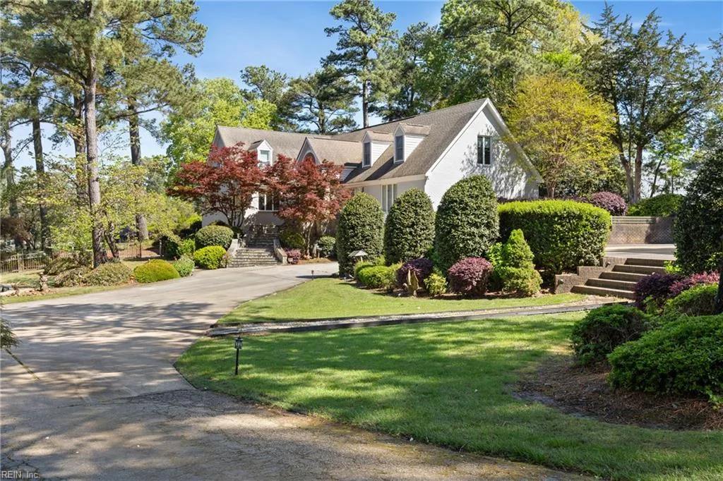 1216 Lawrence Grey DR, VIRGINIABEACH VA 23455