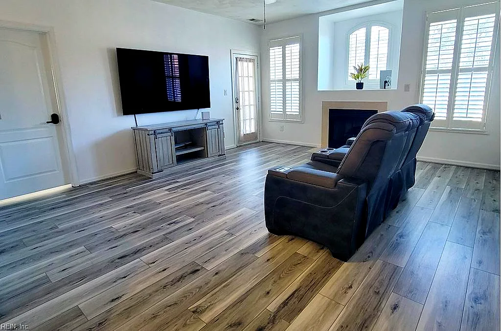 1046 Grand Oak Ln, Virginia Beach — photo