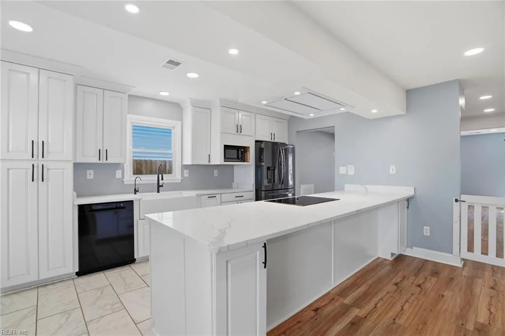 2516 Dellwood DR, VIRGINIABEACH VA 23454