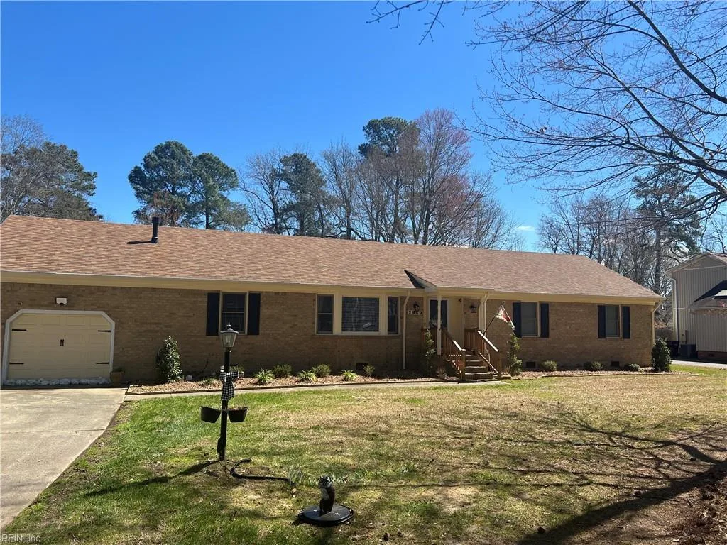 2949 Tyre Neck RD, CHESAPEAKE VA 23321