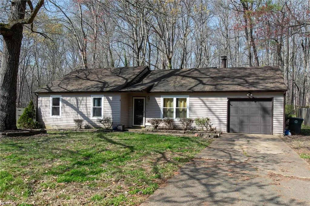 241 Batson DR, NEWPORTNEWS VA 23602