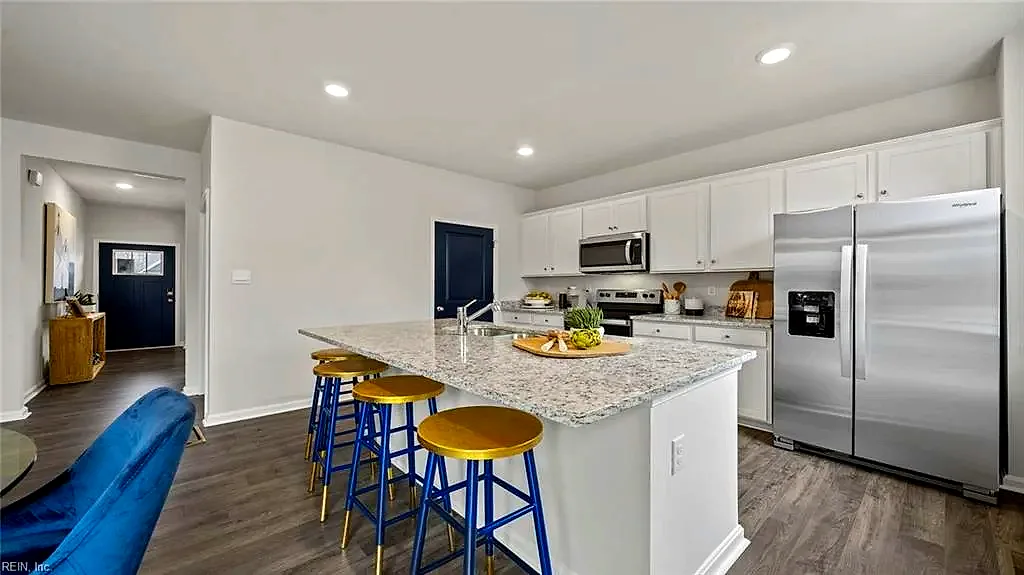 3023 Brett Dr, Suffolk — photo