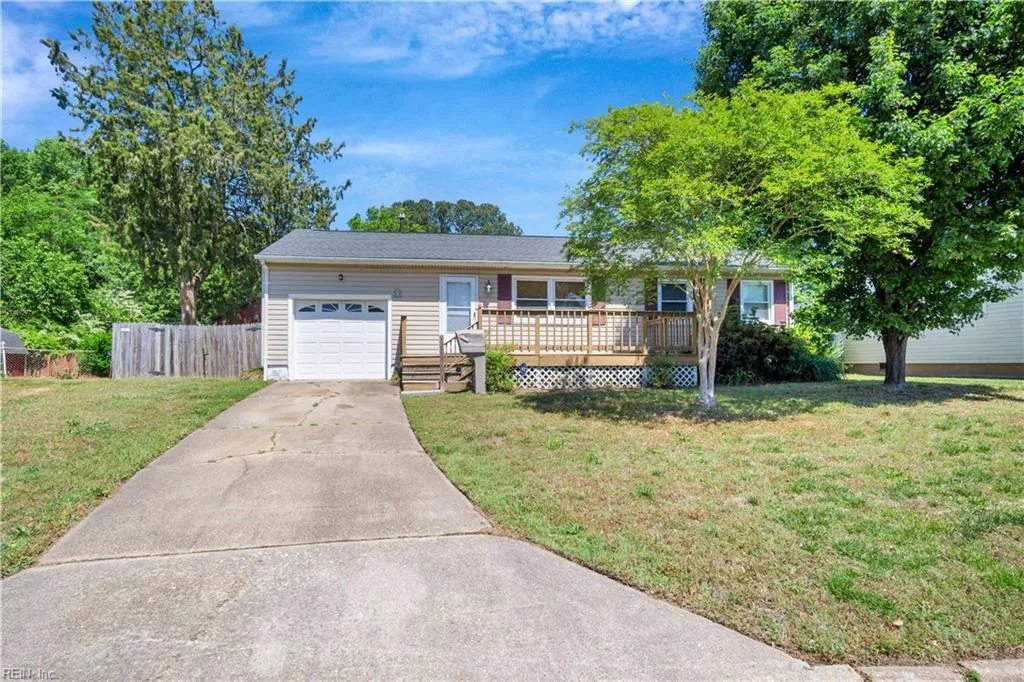 5104 Hazelwood RD, HAMPTON VA 23605