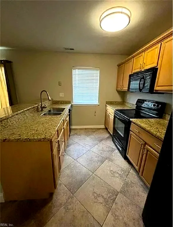 315 Ferdinand Cir, Virginia Beach — photo