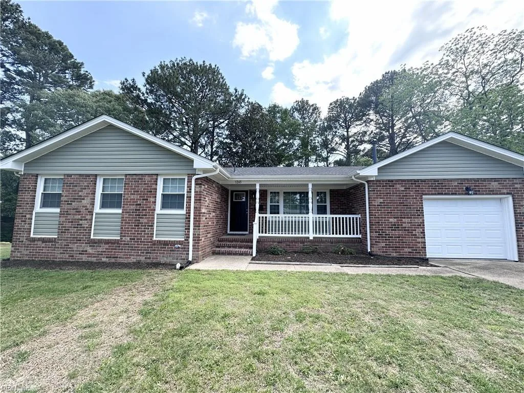 1245 Davis AVE, CHESAPEAKE VA 23325