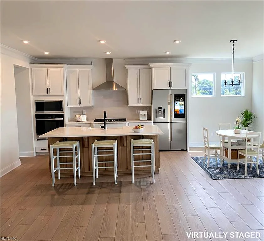 13 Valmoore Dr, Poquoson — photo