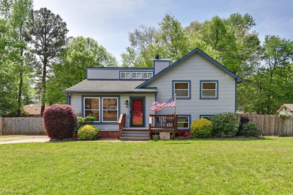 19 Cathy DR, NEWPORTNEWS VA 23608