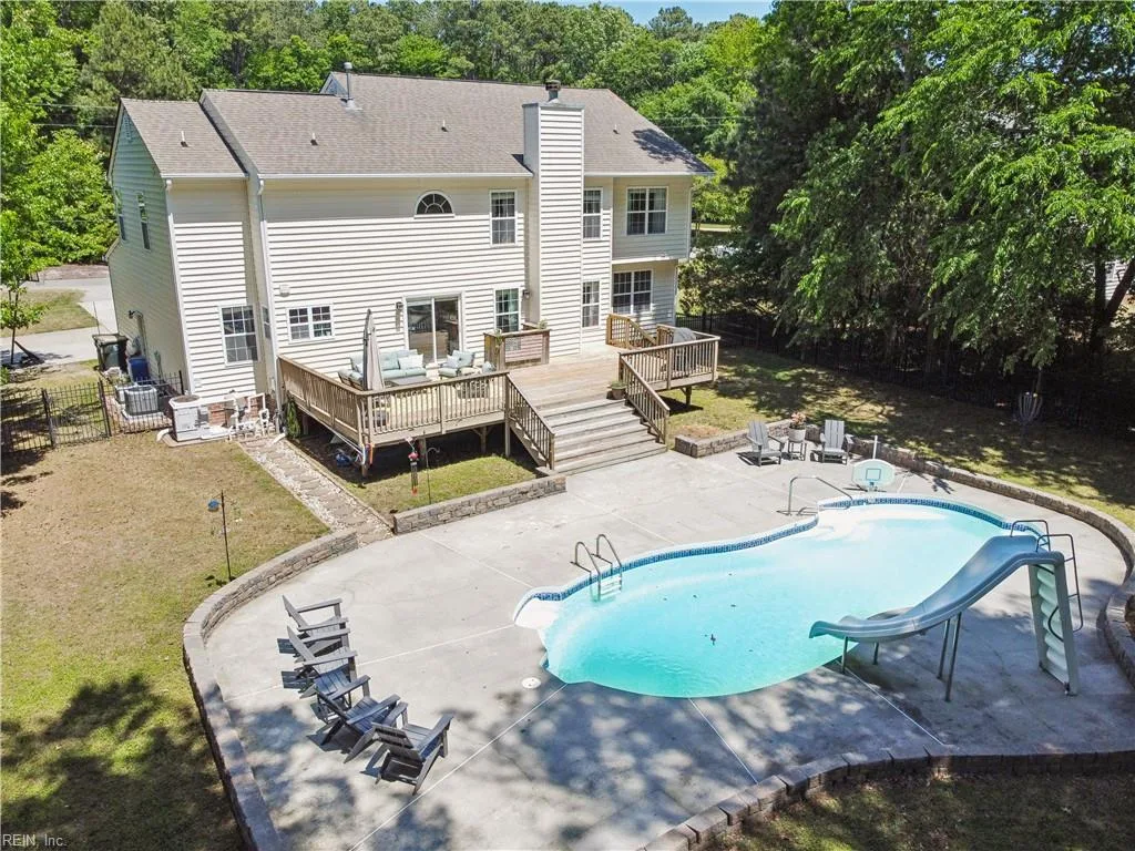 1107 Dare Rd, Yorktown — photo