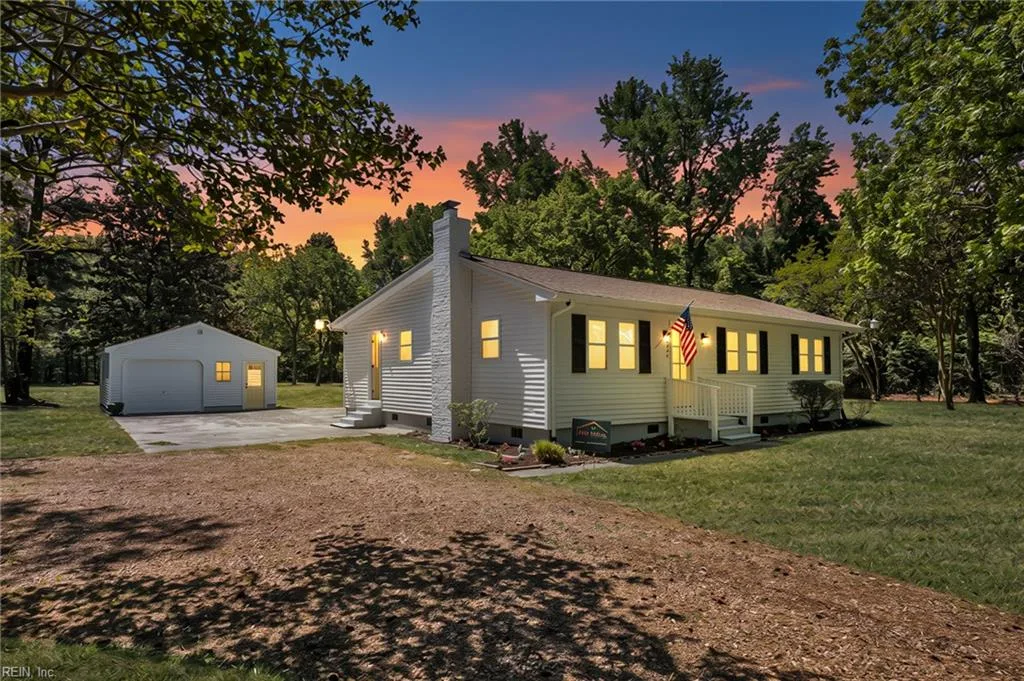 1949 Shipyard RD, CHESAPEAKE VA 23323