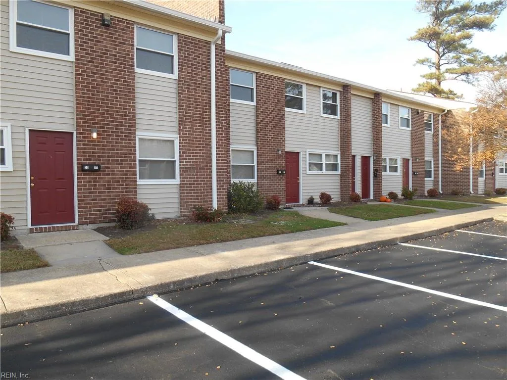 2234 Acorn CV, VIRGINIABEACH VA 23455
